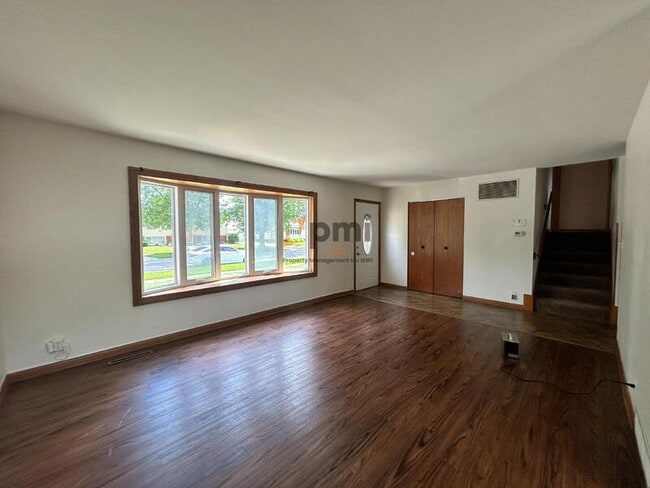 Photo - 8136 Grace Pl