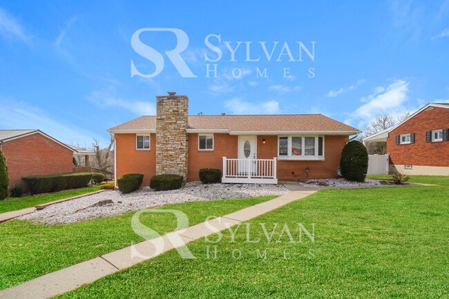 Building Photo - Lease today! No extra charge for contentme... Rental