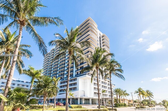 Building Photo - 7901 Hispanola Ave Unit 1607 Rental