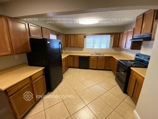 Photo - 2936 W Highland Ave