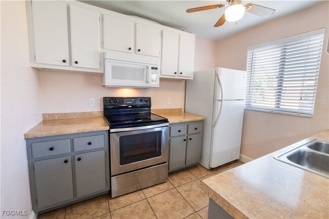 Photo - 12630 Kenwood Ln Unit D