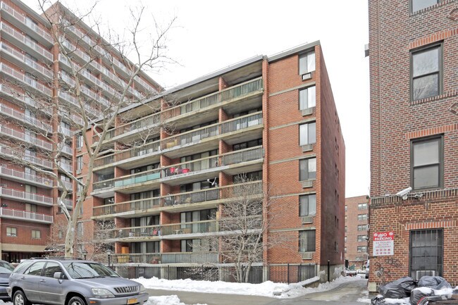 Photo - 13635 Maple Ave