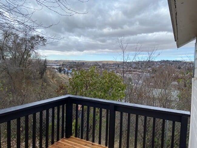 Photo - Charming 2 Bedroom Home on Corner Lot