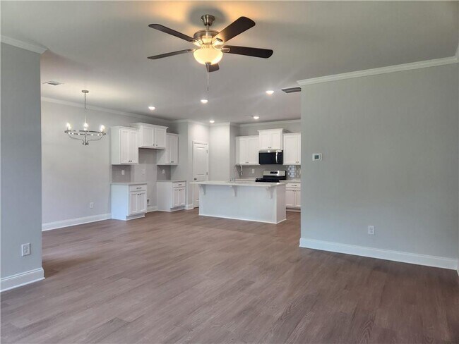 Photo - 2765 Apperson Way