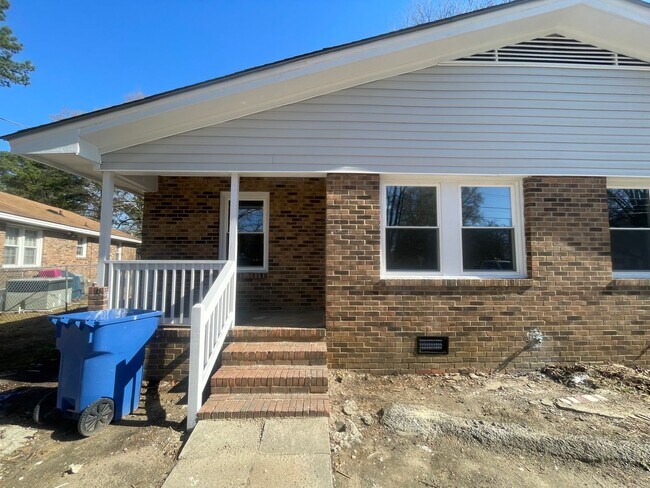 Photo - 303 Freeman St SE Unit A