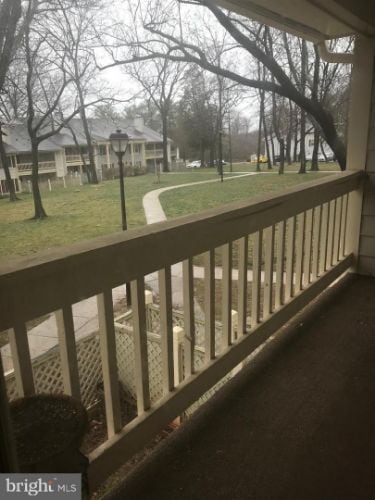 Photo - 13014-UNIT Shadyside Ln Unidad 13-231