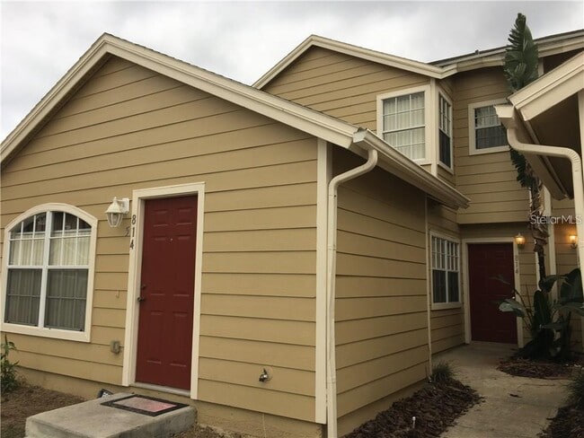 Building Photo - 814 Washington Palm Loop