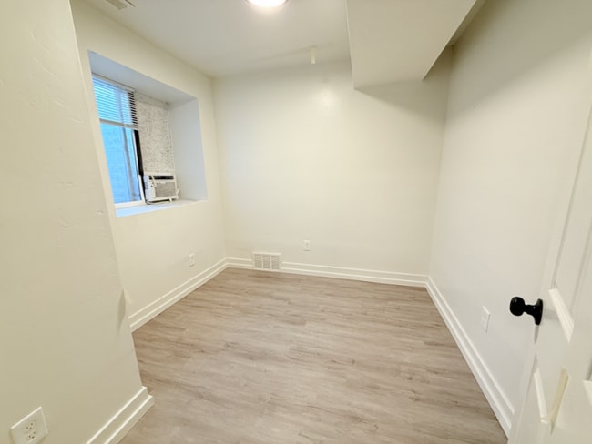 Photo - 3442 S 200 E Unidad #B