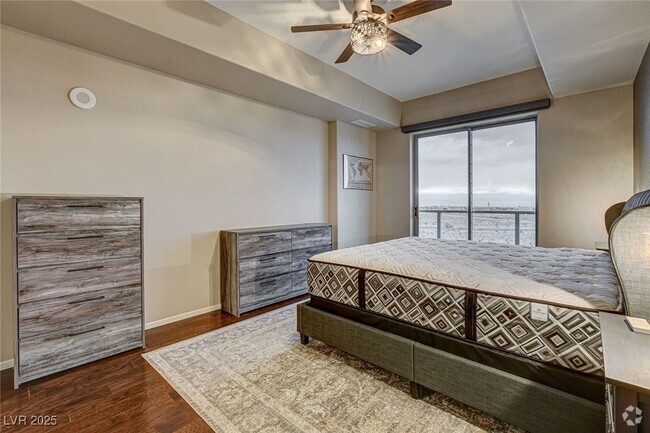 Building Photo - 8255 S Las Vegas Blvd Unit 705 Rental