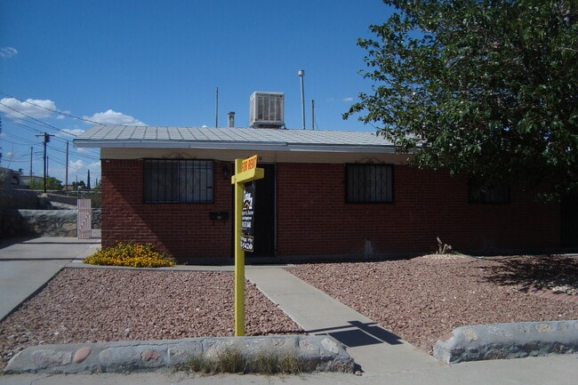 Northeast El Paso Duplex - Northeast El Paso Duplex House