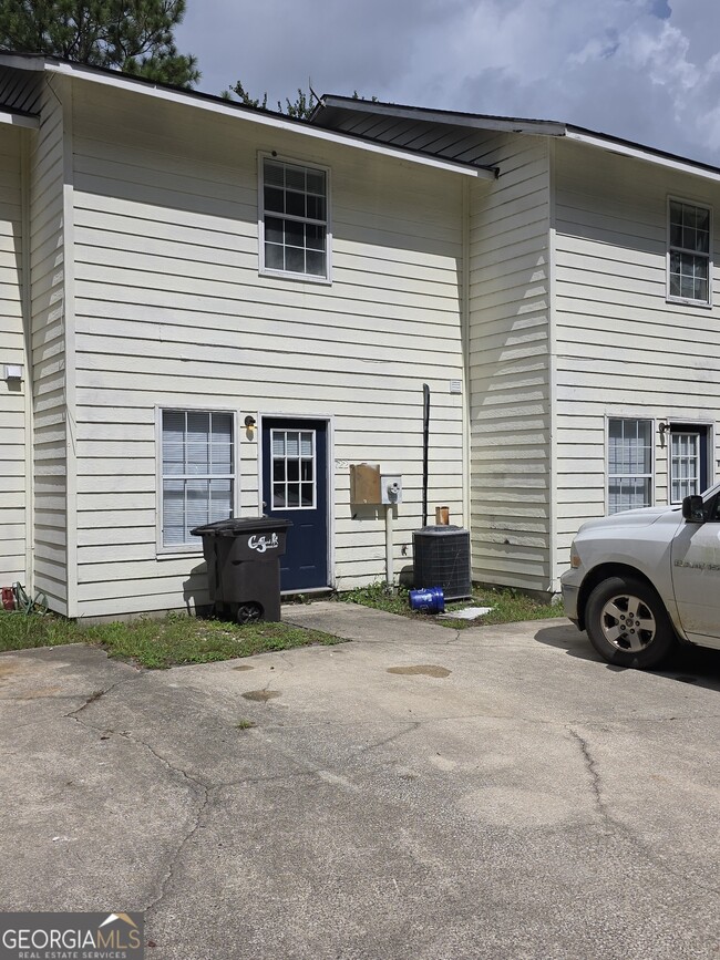 Building Photo - 722 Morningside Ln Rental