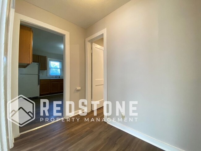 Photo - 148 Hunter Ave