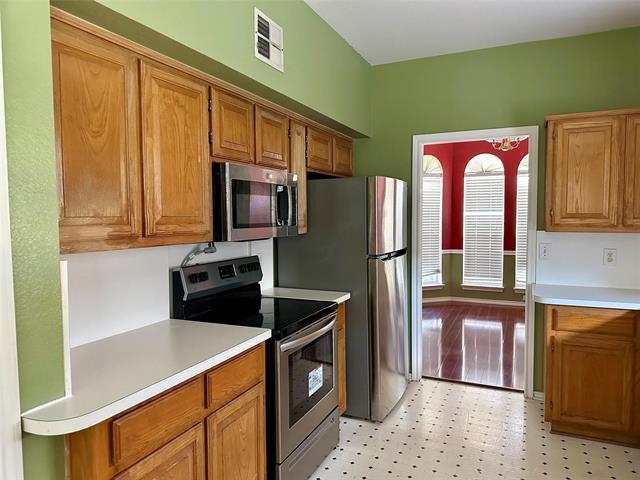 Photo - 1452 St Gallen Ln House