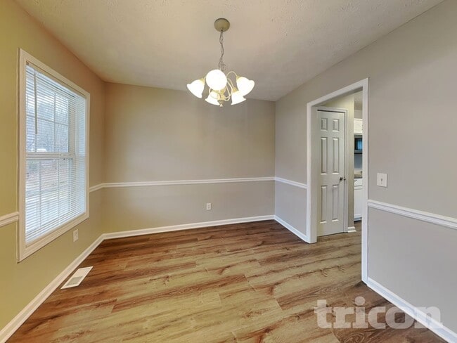 401 Breeze Way