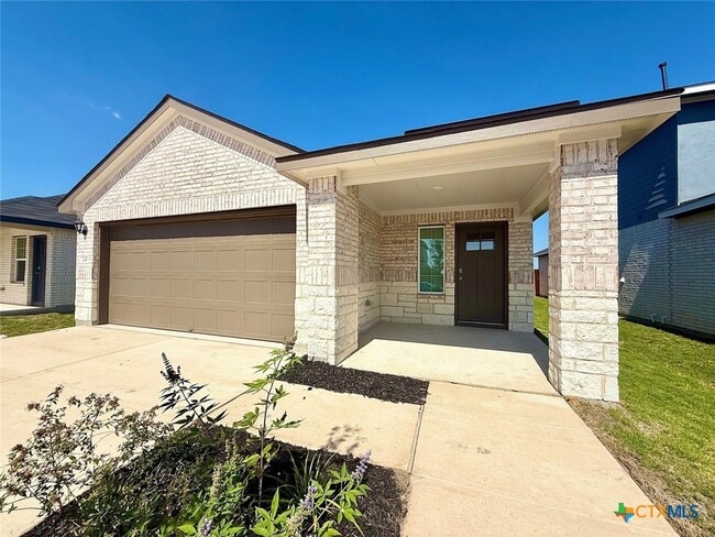 Building Photo - 245 New Albany Ln