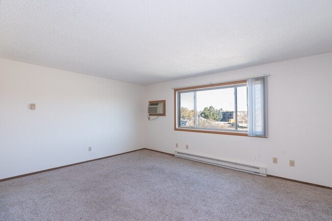 Apartamentos en Hartford, Fargo, ND | 11A | Sala de estar