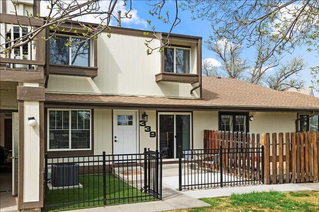 Photo - 8654 Chase Dr