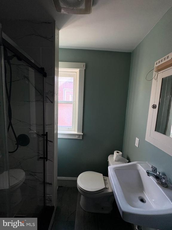 Photo - 1411 Church St