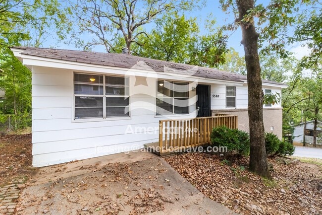 Photo - 5500 Allen St