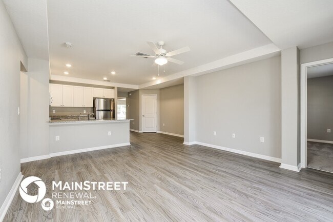 Photo - 621 NW 37th Pl