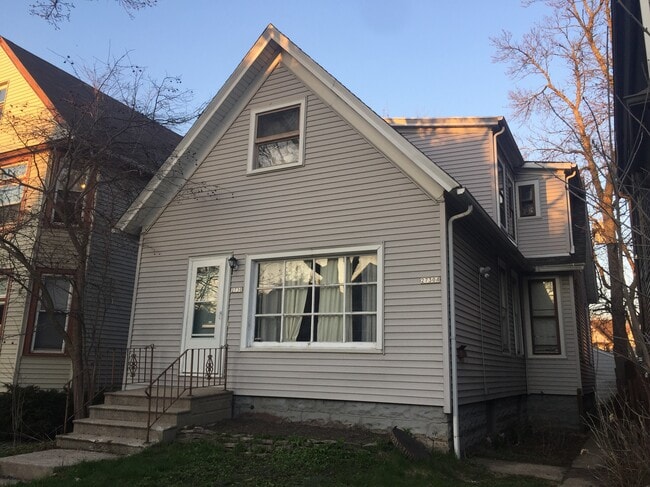 Street view of duplex - lower's front door - 2730 N Oakland Ave Unit 2730 N Oakland Ave 53211.