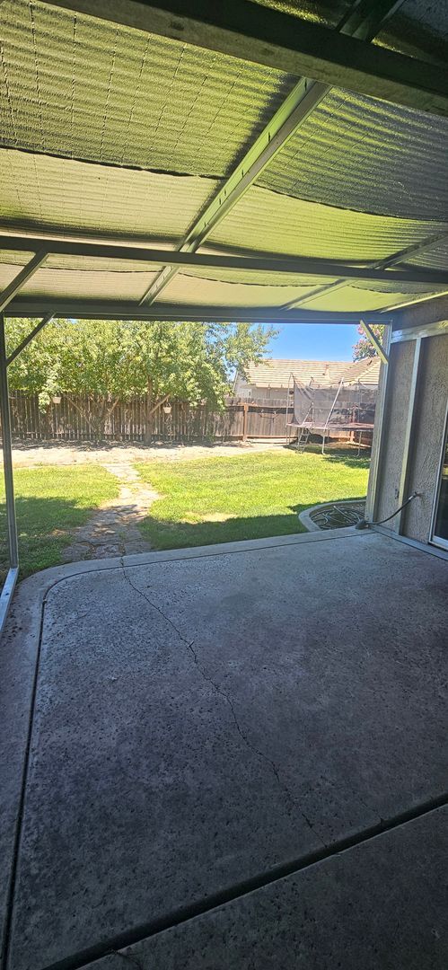 Photo - 5796 Bridgecross Dr