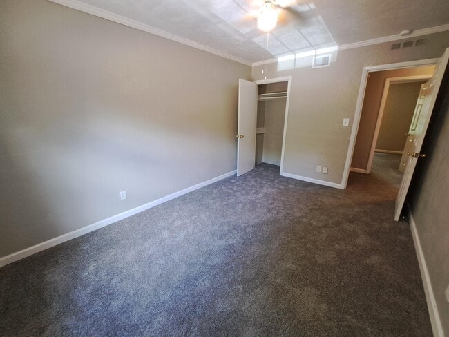 Photo - 705 Alexander St Unit 1
