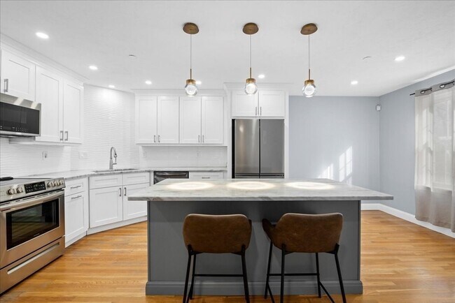 Photo - 67 N Quinsigamond Ave