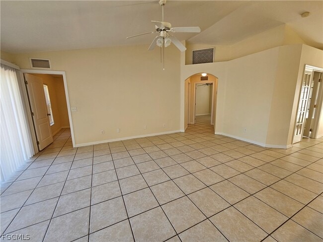 Photo - 2804 66th St W