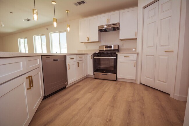8258 Bennett Ave Unit 8258-1 Bennett Ave