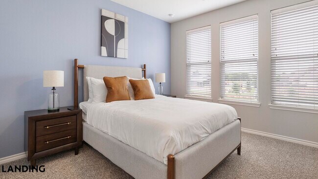241 N Overlook Dr Unidad 1204