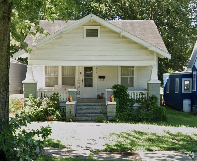 Building Photo - 115 W Jackson St Rental