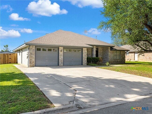 Photo - 1625 Sunnybrook Dr