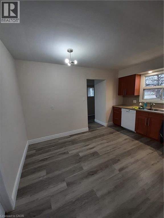 Photo - 34 Elmwood Ave