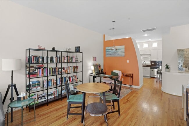 Photo - 2710 Hullsmith Dr Unit 604