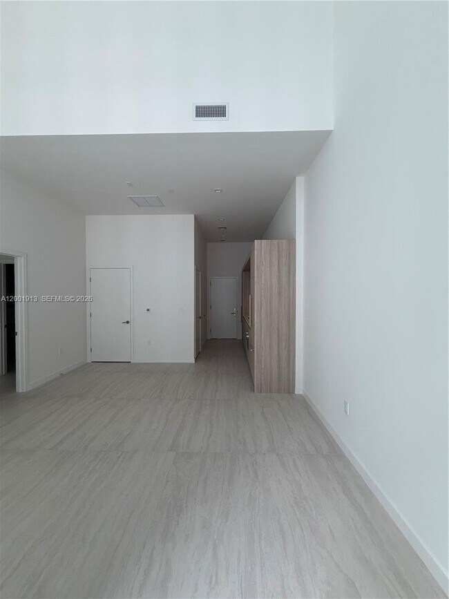 Photo - 77 SE 5th St Unit 1007