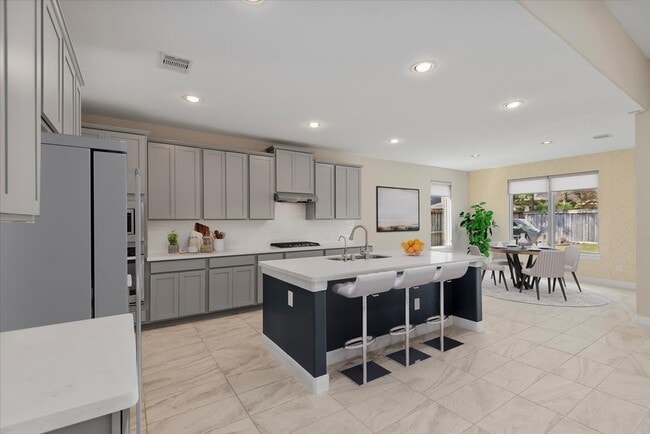Photo - 4071 Northern Spruce Dr