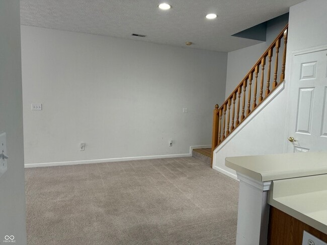 Photo - 9356 Villa Creek Dr Unidad B