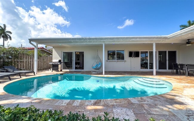 Photo - 1466 NE 57th Ct