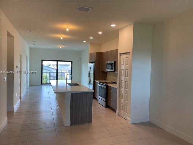 Photo - 7809 NW 104th Ave Unit 35