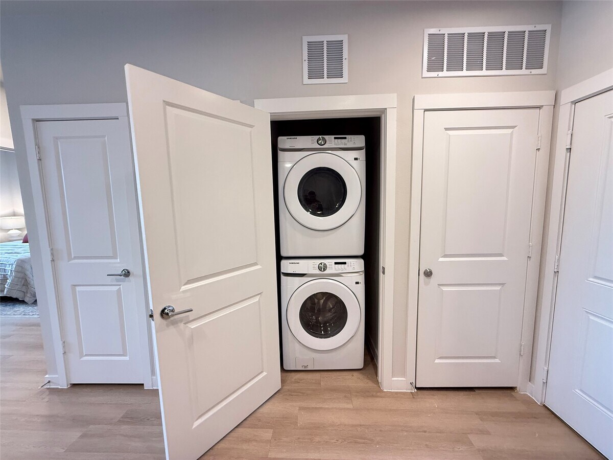 Photo - 1610 Campbell Rd Unidad B4.307