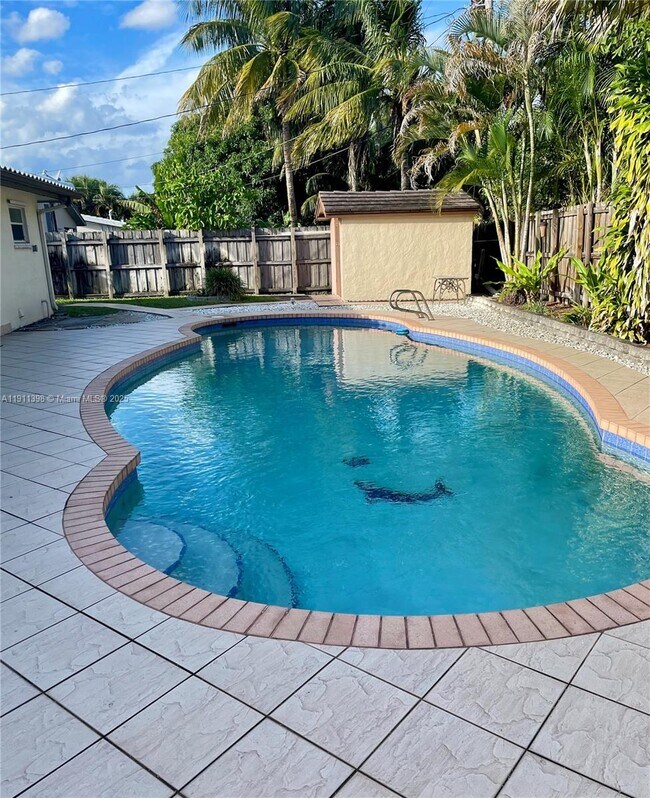 Photo - 5706 NE 17th Terrace Apartamento Unidad S