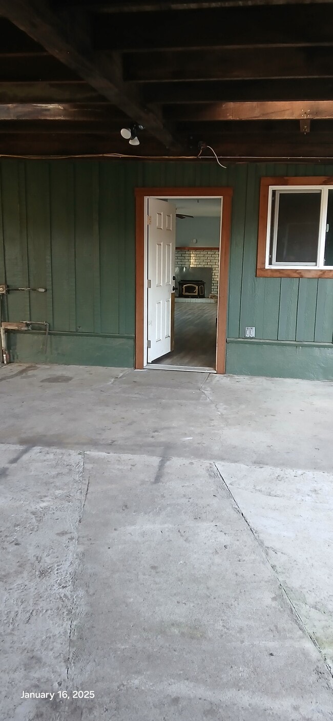 Photo - 19064 Benson Ln