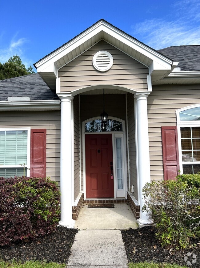 Building Photo - 8 River Rock Rd Rental