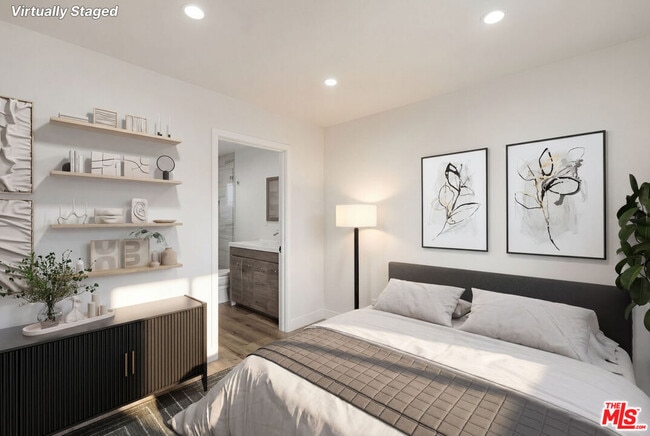Building Photo - 8337 Gladbeck Ave