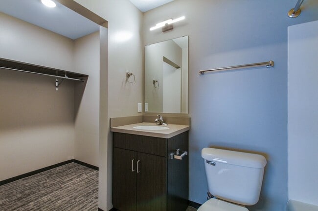 Photo - The Howard Apartments