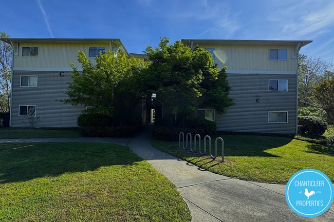 Photo - 303 Smith Level Rd