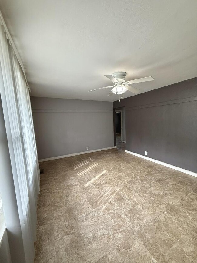 Photo - 1020 W Calhoun St