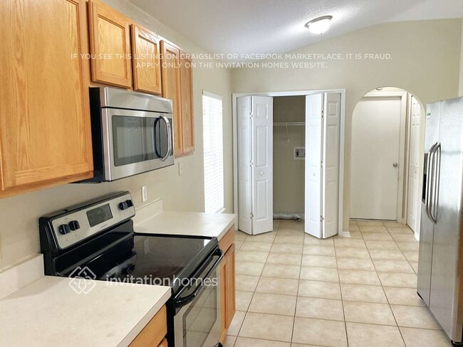 Photo - 5161 Silver Thistle Ln