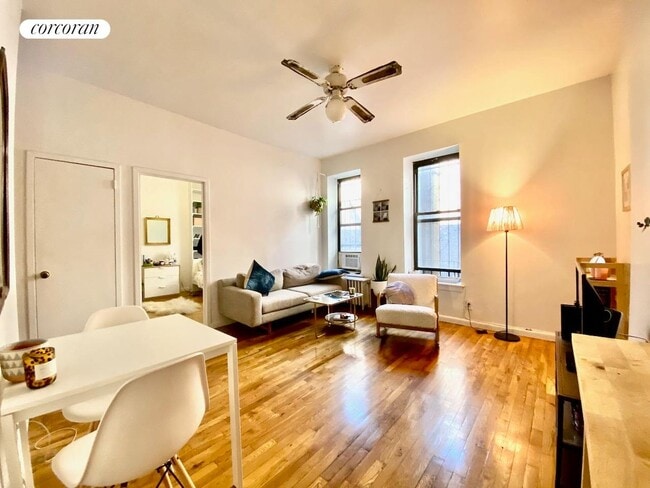 Photo - 13 W 100th St Apartment